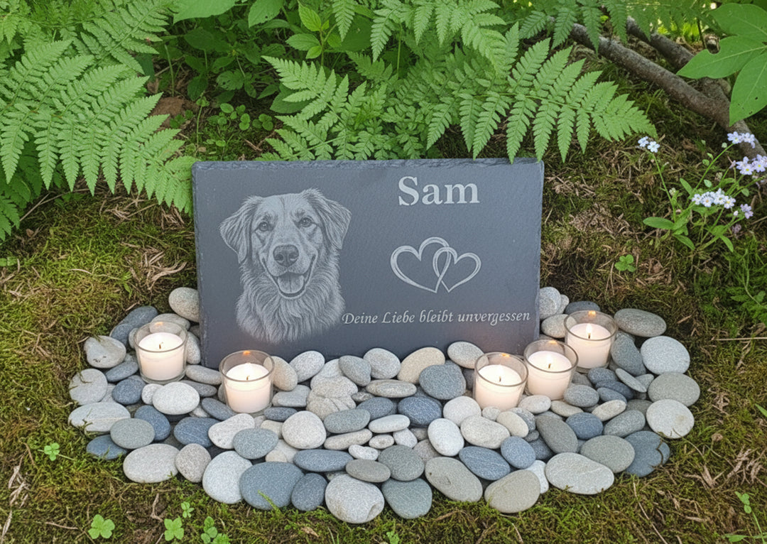 Gedenktafel aus Schiefer mit Gravur - Personalisiertes Grabmal Hund und Katze, wetterfeste Trauerplatte mit Foto & Text für Haustiere