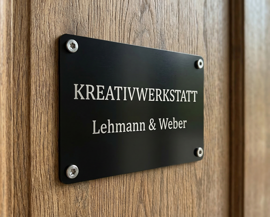 Personalisiertes Aluminiumschild mit Gravur