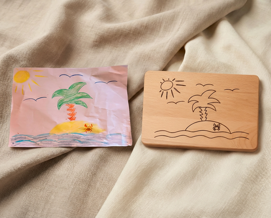 Die Kunst deines Kindes graviert auf Holz - Persönliches Frühstücksbrett Geschenk von Kindern