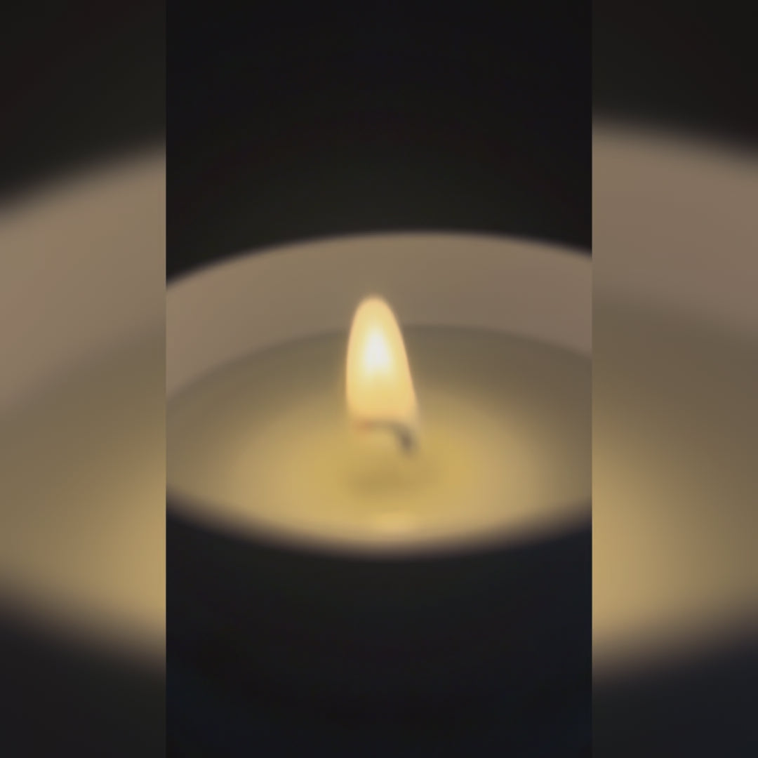 Personalisierte Gedenkkerze, Seelenlicht mit Name und Symbbol, handgegossen