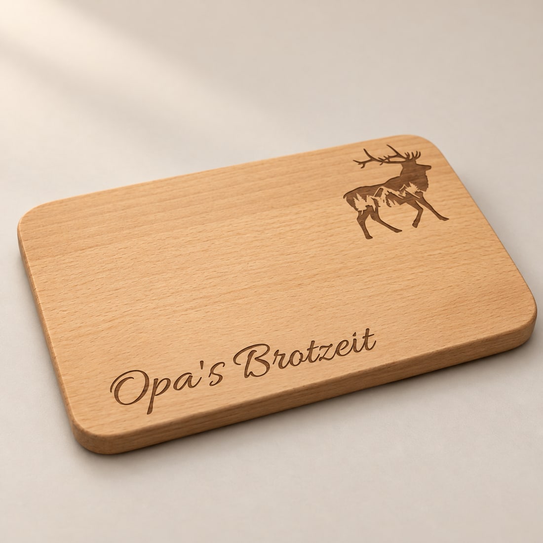 Frühstücksbrett aus Holz mit Gravur